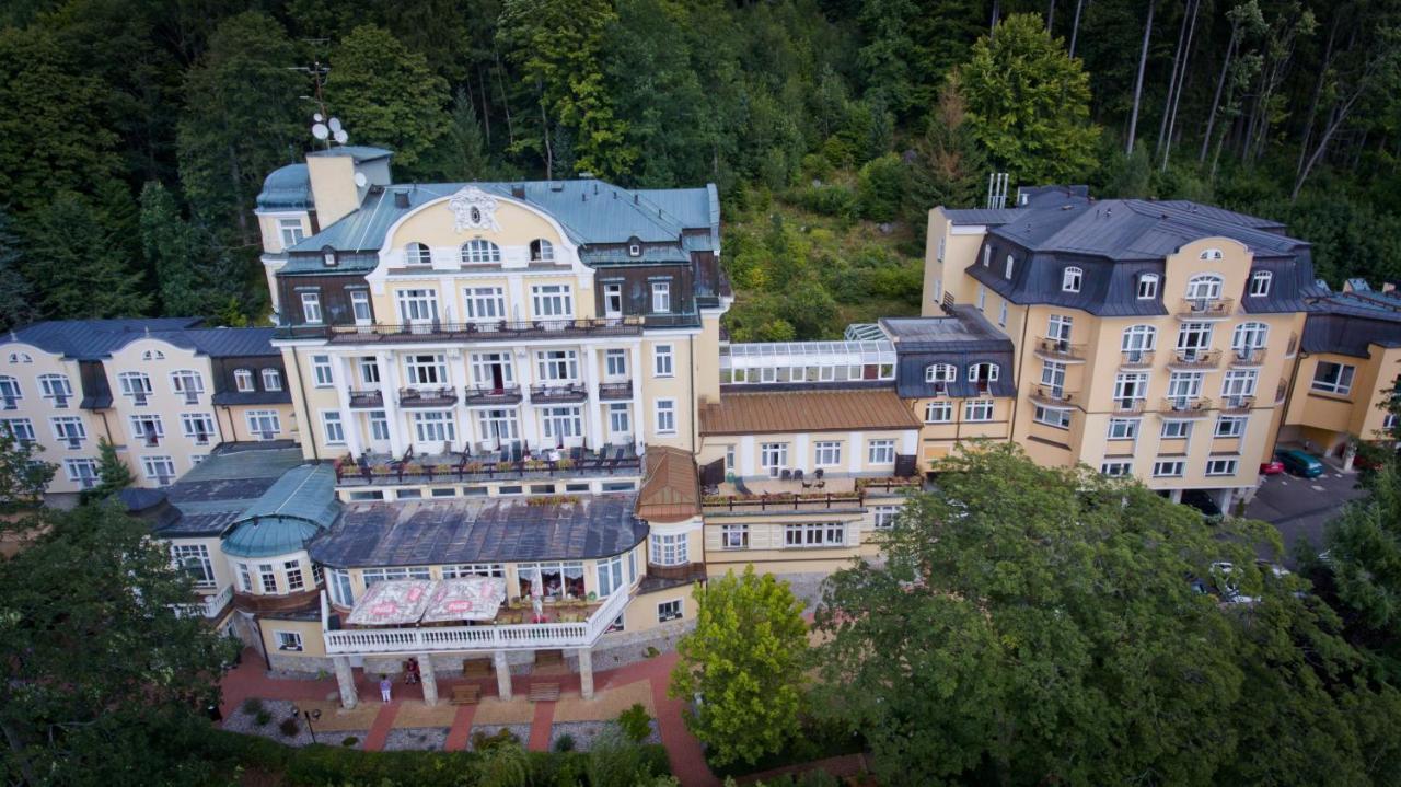 Royal Marianske Lazne Hotel Exterior photo