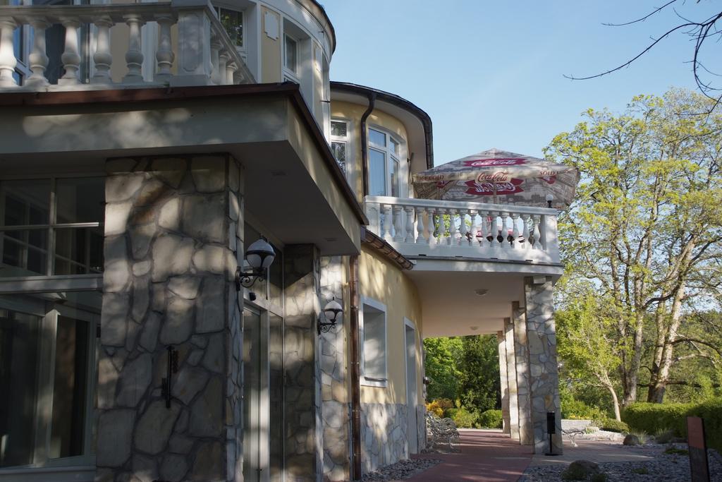 Royal Marianske Lazne Hotel Exterior photo
